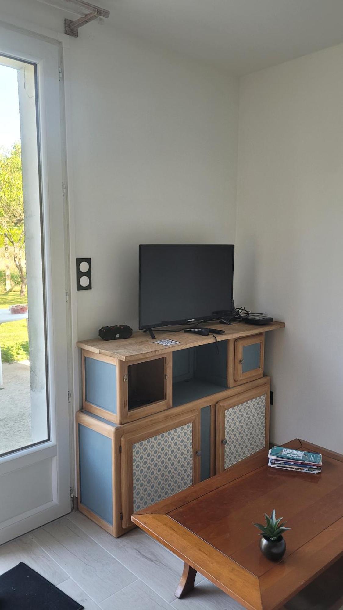 Le Truc En Plus, Accessibles Pmr, Appartement 45 M2 Mitoyen Dans Une Maison Avec Un Autre Appartement Guérard Extérieur photo