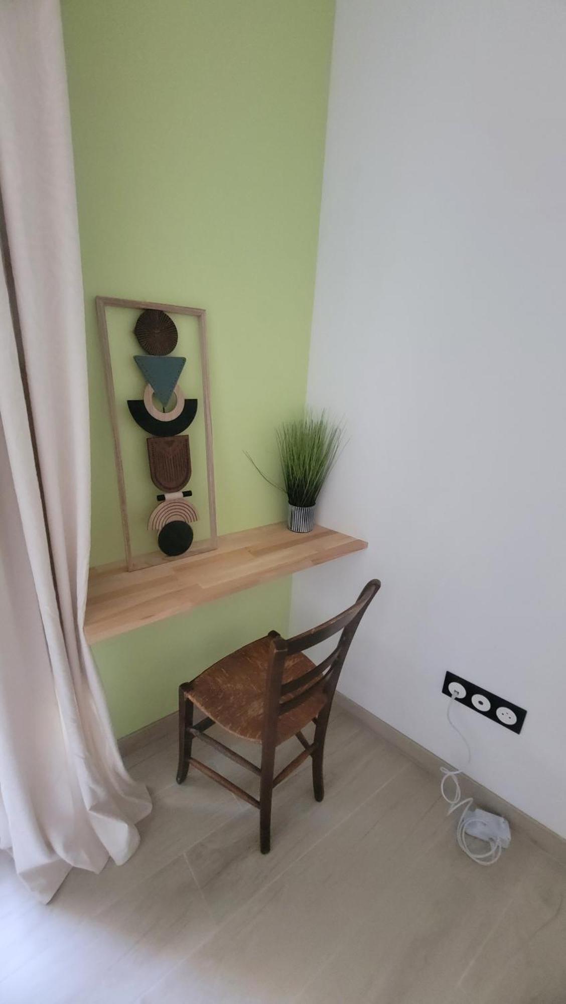 Le Truc En Plus, Accessibles Pmr, Appartement 45 M2 Mitoyen Dans Une Maison Avec Un Autre Appartement Guérard Extérieur photo